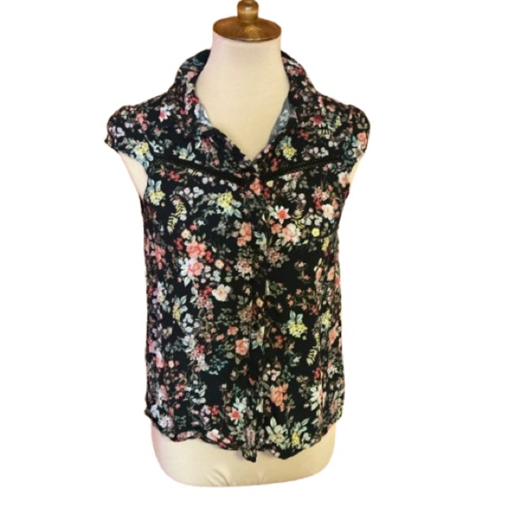 Naf Naf Paris Feminine Floral Top